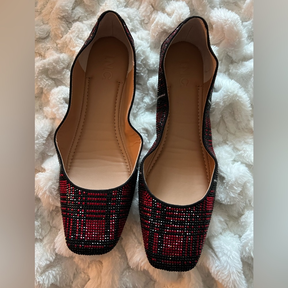 Women’s rhinestone ballet flats